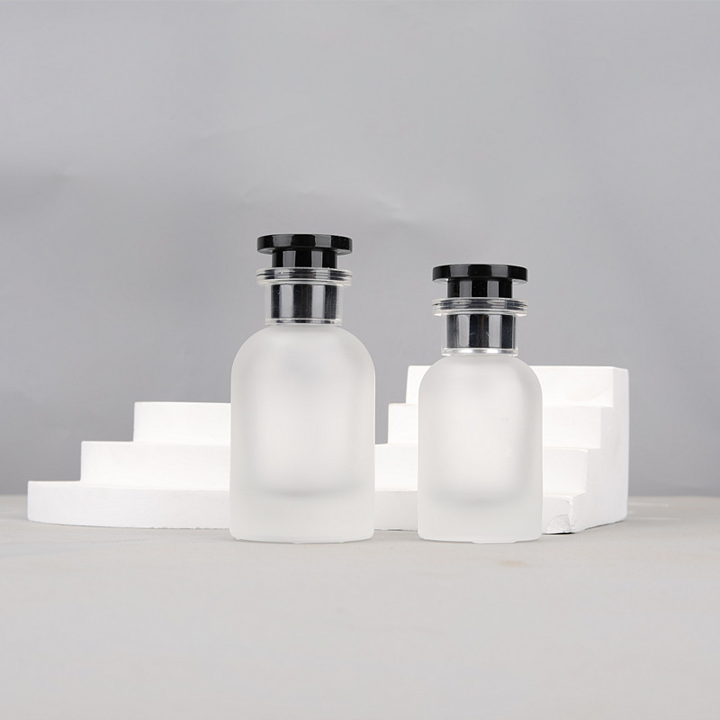 Empty high quality cylinder Frosted OEM glass 30ml 50 ml perfume bottle with pump spray and cap (screw top)