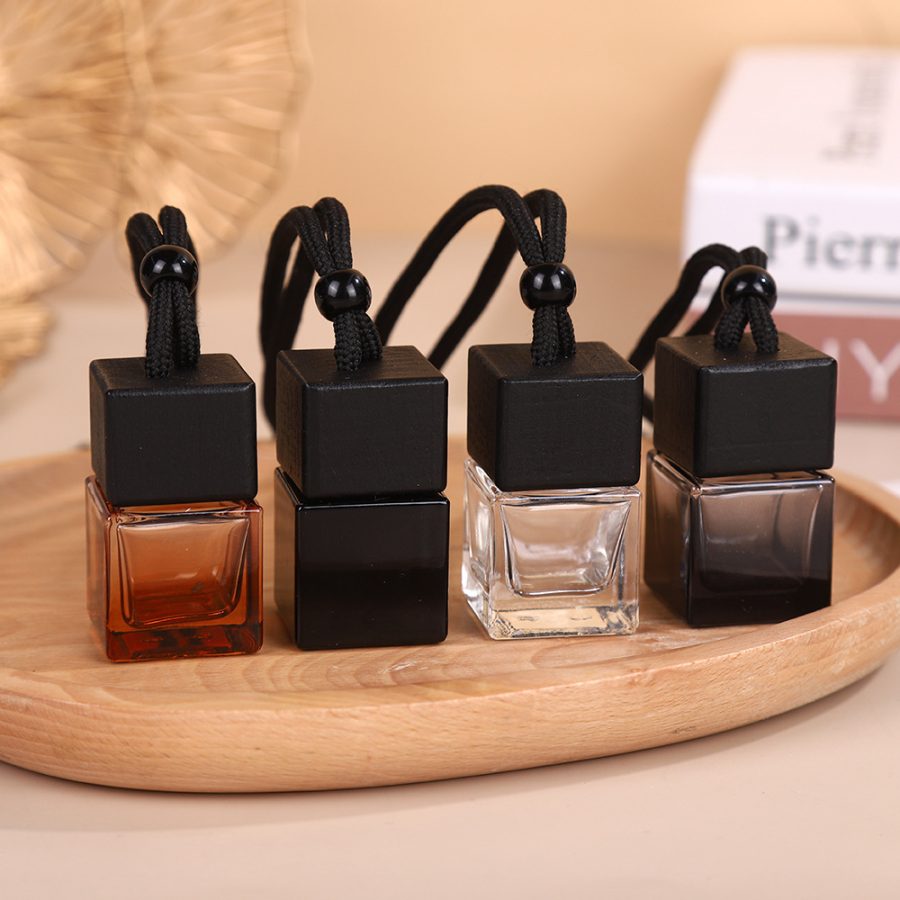 Glass Packaging Glass Bottles 8ml Square black bottle for car fragrance pendant air freshener empty perfume glass bottle hanging car diffuser bottle