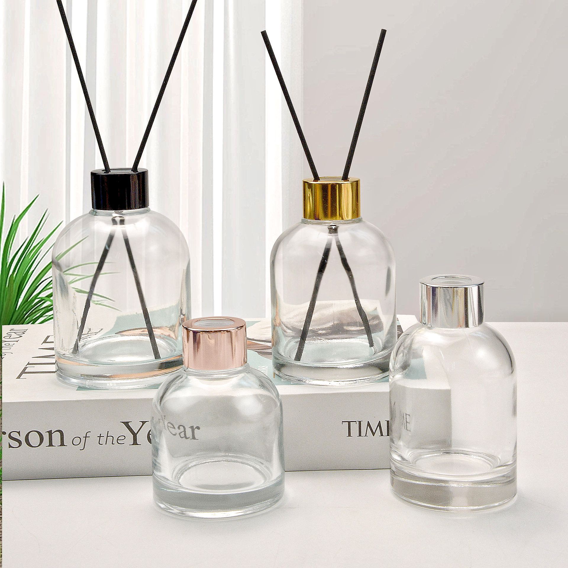 Reusable 100ml 120ml 150ml 200ml Empty Aromatic Diffuser Bottle Indoor Perfume Aroma Diffuser Reed Glass Bottles with Cap and Insert