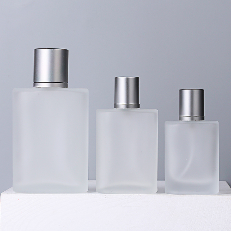 Hot Selling 30ml 50ml 100ml Frosted Clear Glass Perfume Bottle Empty Refillable Perfume Atomizer Spray Bottles