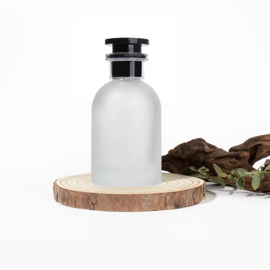 Empty high quality cylinder Frosted OEM glass 30ml 50 ml perfume bottle with pump spray and cap (screw top) - Image 4
