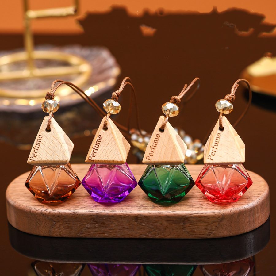 Wholesale Luxury 8ml Round Hanging Empty Air Freshener Car Perfume Diffuser Bottle Aroma Bottle - Image 4