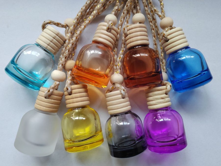 Round 10ml Hanging Car Perfume Glass Empty Bottle Essential Oil Diffuser Aromatherapy Car Air Freshener With Wooden Cap - Image 2