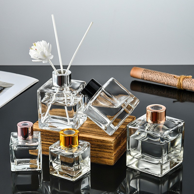 Wholesale empty 50ml 100ml 150ml 200ml square reed diffuser glass bottle with insert and cap
