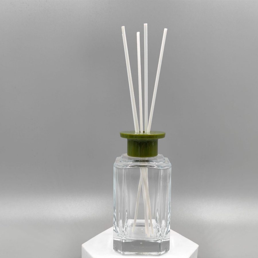 Factory price 100ml 200ml air fresher reed diffuser fragrance glass bottle with cap - Image 3