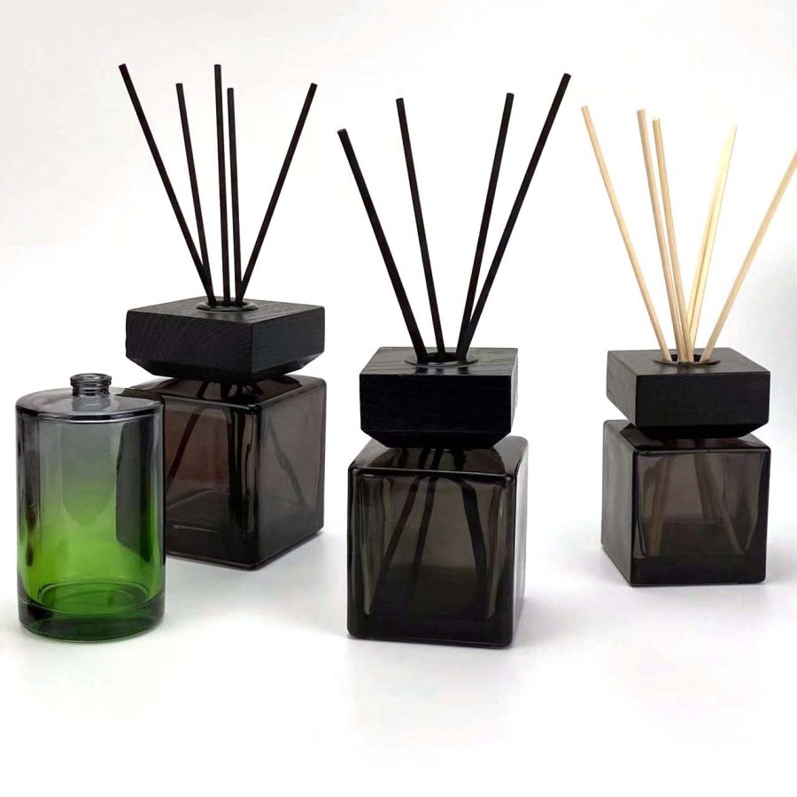 Black 100ml 150ml 200ml square reed diffuser glass bottle with wood cap - Image 5